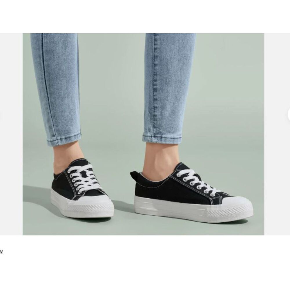 Heez Black Canvas Platform Sneakers Women's 7 Lace Up New With Tags Casual Shoe - Picture 2 of 9